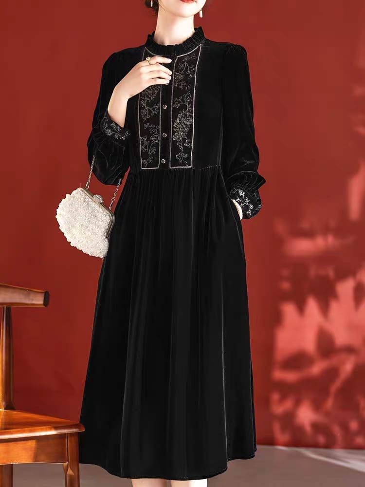 2024 new black velvet dress women's banquet high-end skirt